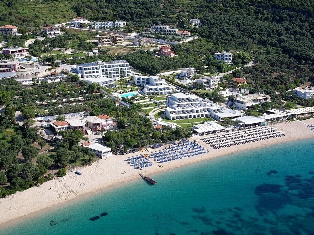 Готель Lichnos Beach Hotel & Suites 5*